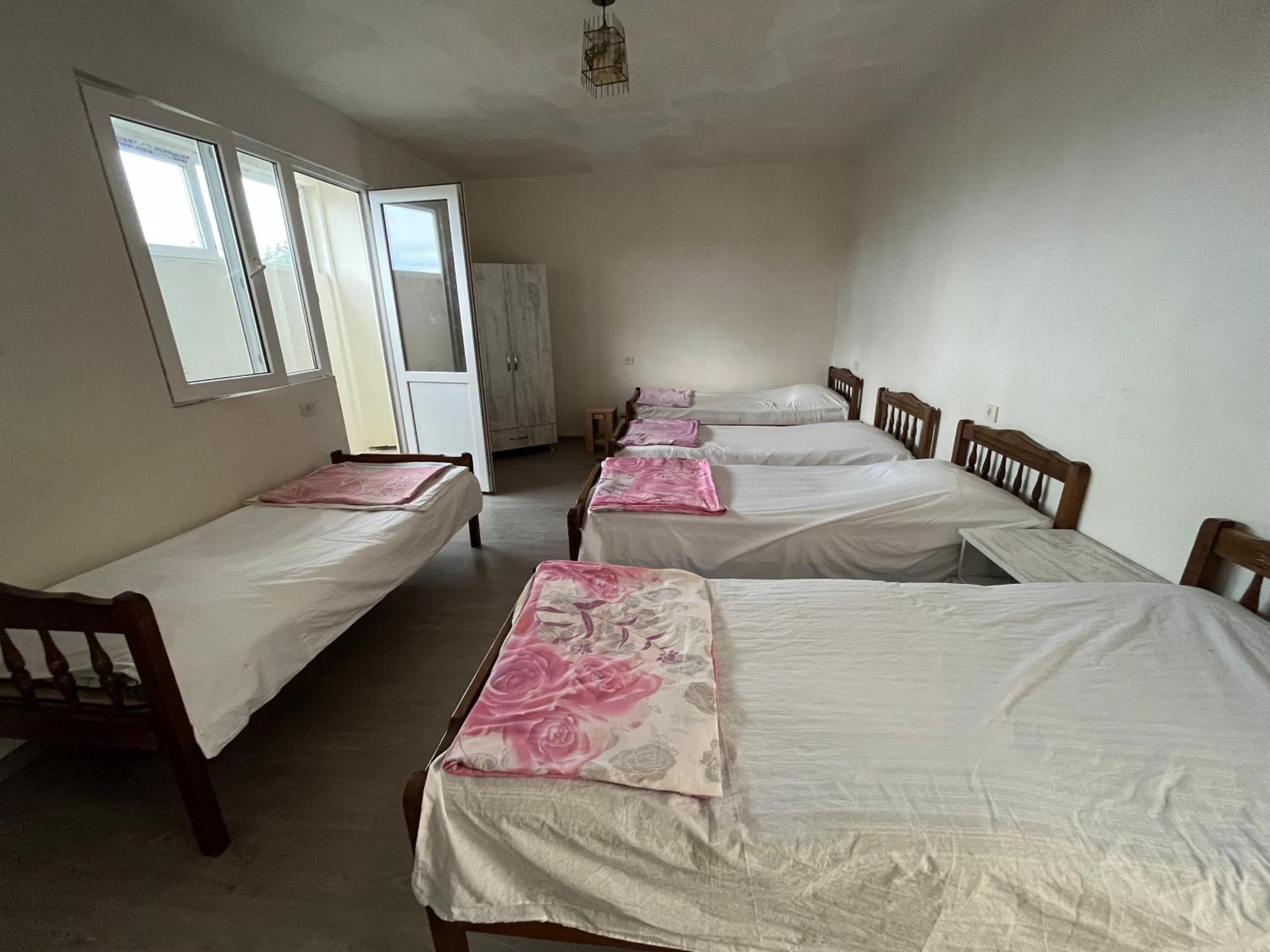Ok Hotel Koboeleti Buitenkant foto